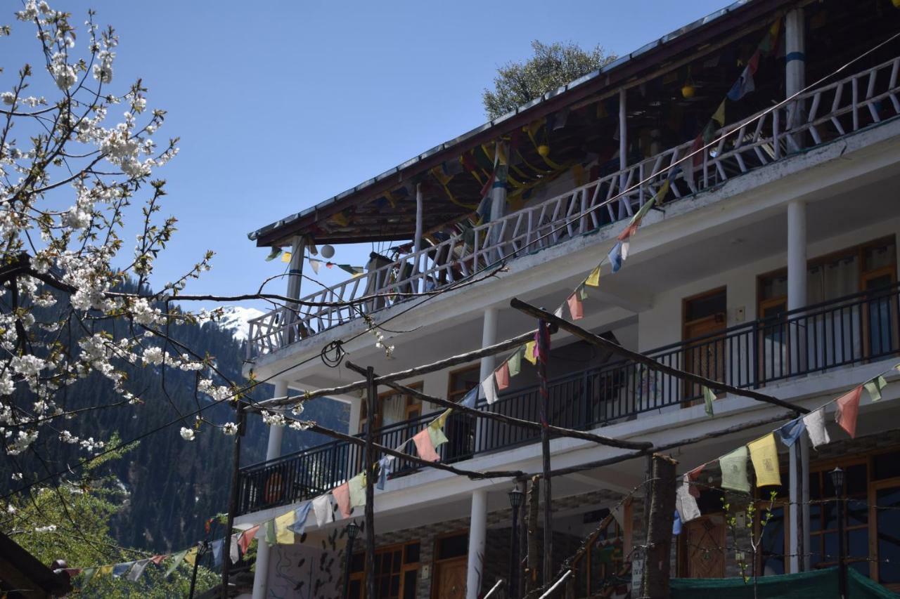 Bros Hostel Manali Eksteriør billede